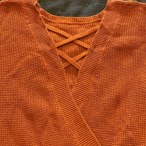 Rust open back sweater - Picture 4 of 4